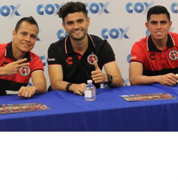 WEBXolos.jpg