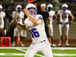 Foothillers topple previously unbeaten Wolf Pack, 40-33